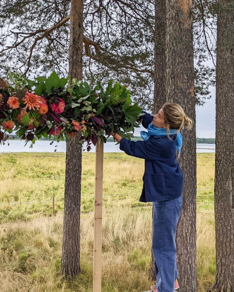 fÖretagskund-blomsterbÅge
